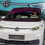 Volkswagen elektrikli otomobil satışları hızla düşüyor: Avrupalılar neden benzine geri dönüyor?