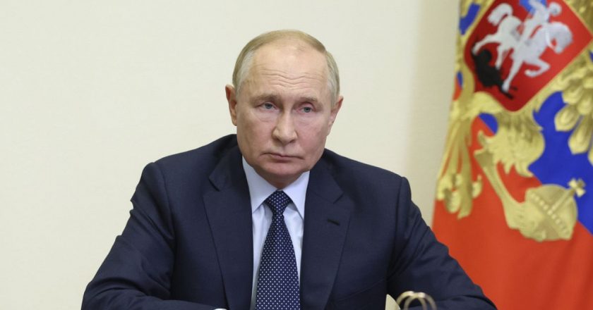 Putin: Rusya bazı stratejik hammaddelerin ihracatına kısıtlamalar getirebilir