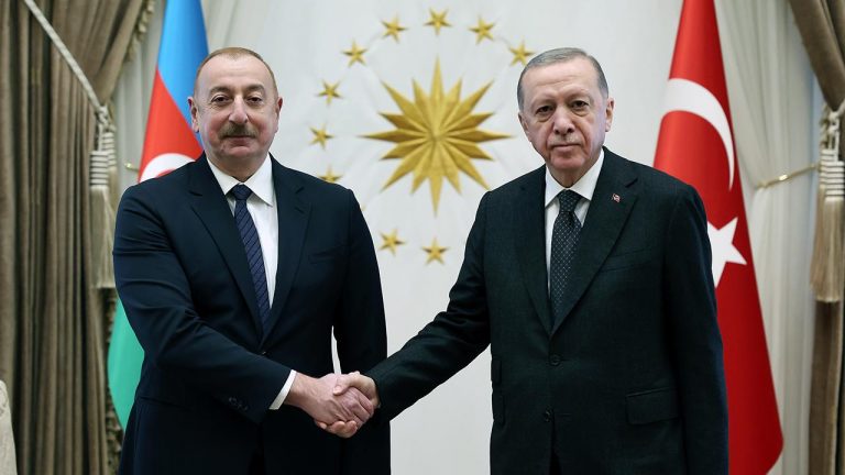 Cumhurbaşkanı Erdoğan Aliyev’le görüştü