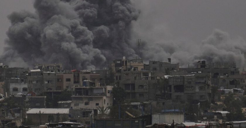 İsrail’in Gazze’ye düzenlediği saldırılarda en az 50 Filistinli öldü