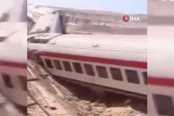Mısır’da tren kazası: 3 ölü, 94 yaralı