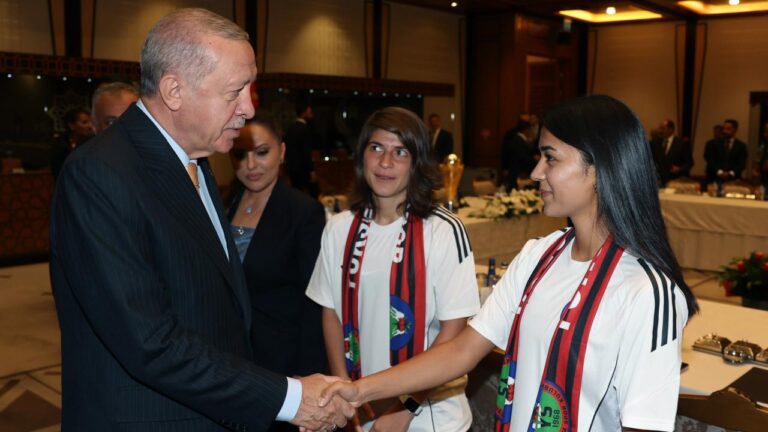 Terörsüz Türkiye’nin en önemli aktörü gençlerimiz ve kadınlar olacaktır