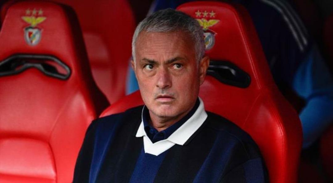 Fenerbahçe tarafından gönderilen Jose Mourinho ilk kez konuştu! Ali Koç Bir Kelimeler Etkinliği: Ayrıldığımdan beri konuştu ... 2