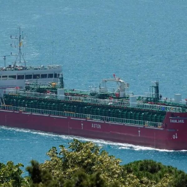 Marmara Denizi’ndeki tankerde zehirlenme olayı sonrası harekete geçildi! İkinci kaptan gözaltında