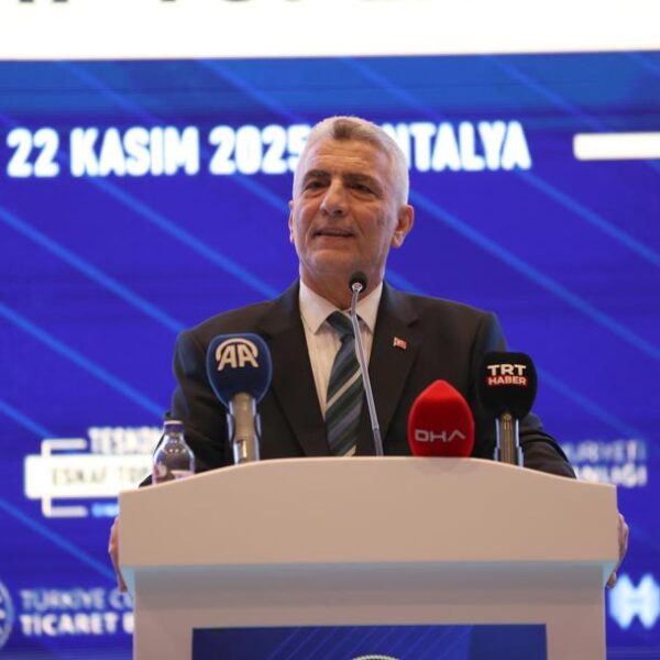 Ticaret Bakanı Ömer Bolat: “Esnafa sağlanan krediler 148 milyar liraya yükseldi”