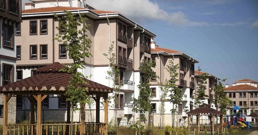 TOKİ hak sahipliği açıklaması hangi tarihte duyurulacak  ? TOKİ kura çekimi ne zaman başlayacak, isim listesi hangi tarihte yayınlanacak?