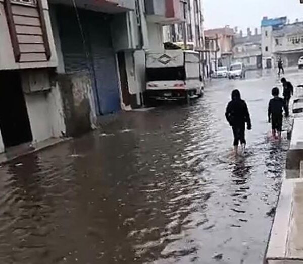 Adana’da Şiddetli Yağışlar Sokakları Su Altında Bıraktı